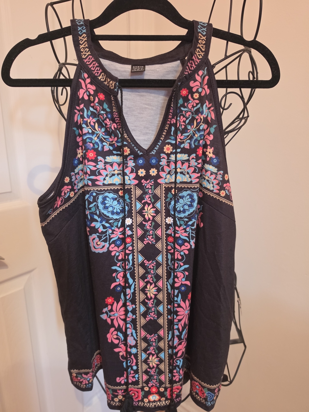Halter Camisole - Picture 3 of 3